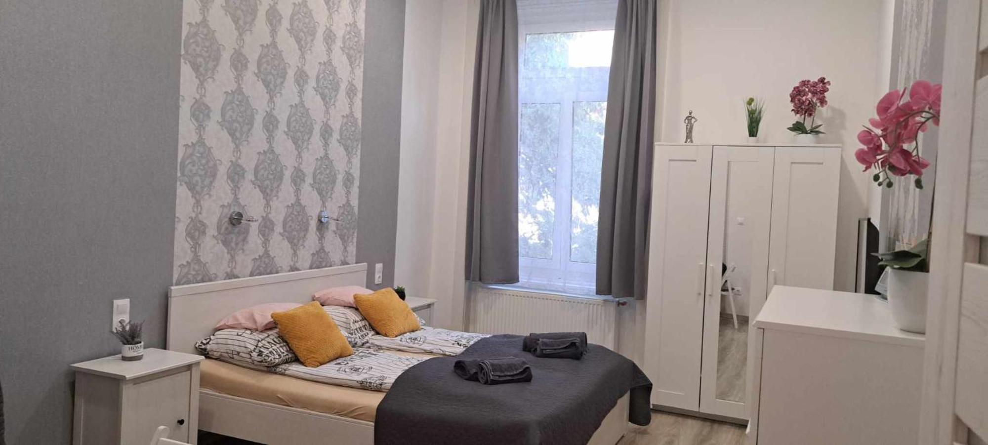 Pompar Belvarosi Apartman Szeged Exteriör bild